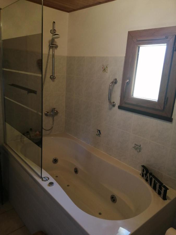 Holli Cottage - Charming 2 Bedrooms With Terrace. Saint-Avit-Rivière Exterior foto